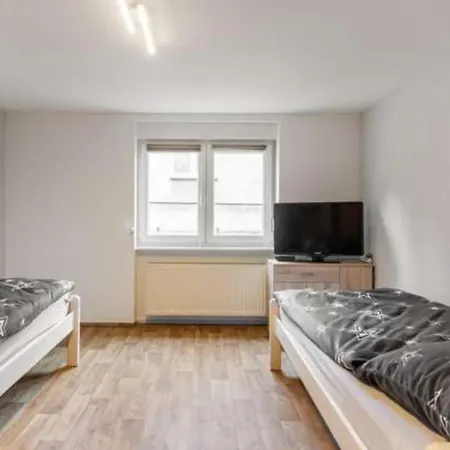 Grosse Ferienwohnung Mitten In Bad Belzig Exterior photo