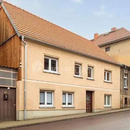 Grosse Ferienwohnung Mitten In Bad Belzig Exterior photo